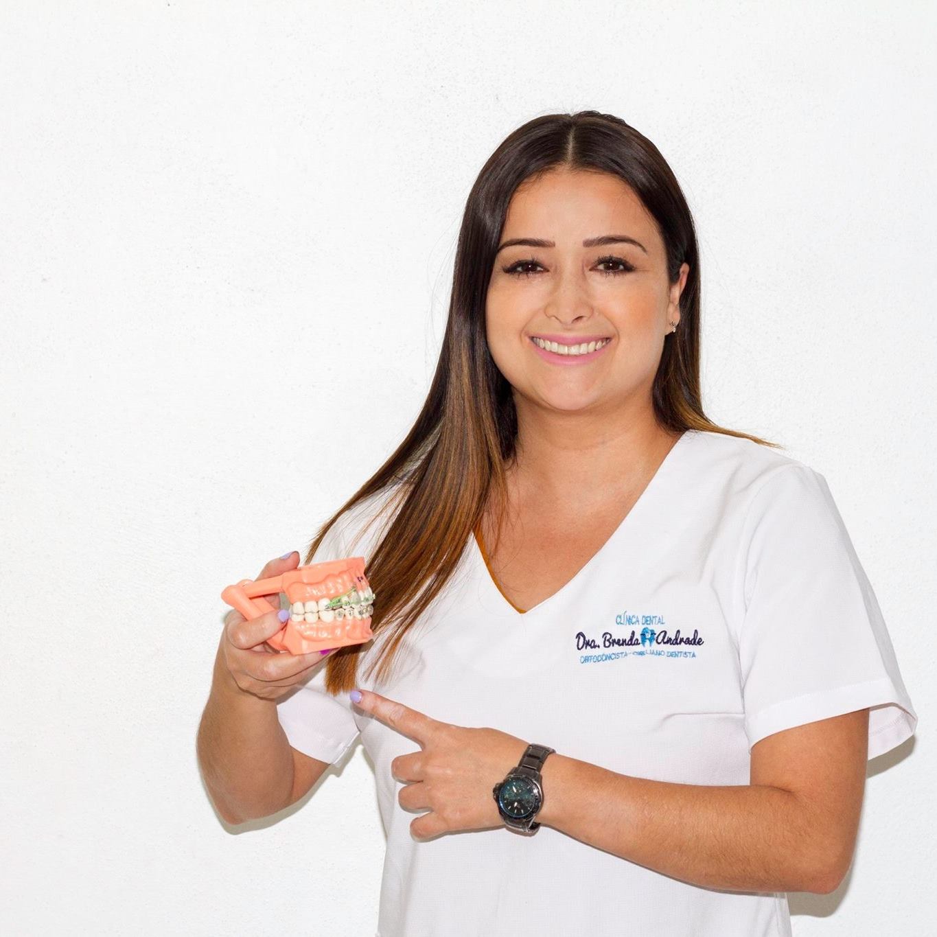 Clínica Dental Brenda